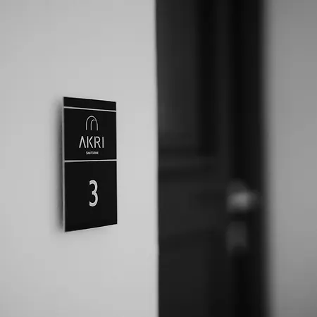 Hotel Akri Suites