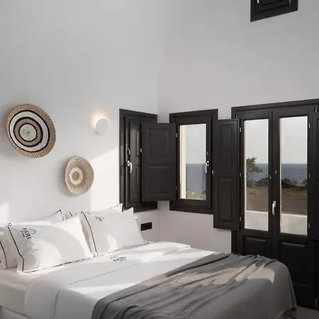 Hotel Akri Suites *